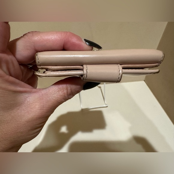 Gucci Interlocking G Crystal Bifold Wallet - Picture 10 of 13